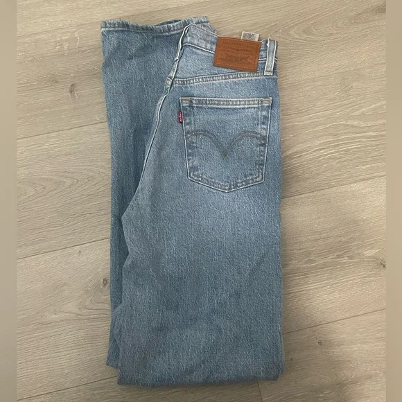 LEVIS Ribcage Straight Jeans - Picture 3 of 6